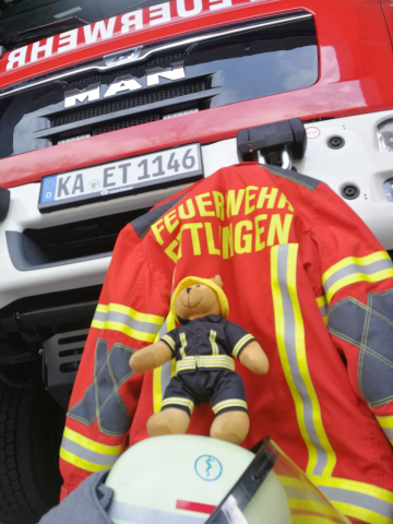 Der Tapferkeitsteddybär der Freiwilligen Feuerwehr Ettlingen, Abteilung Ettlingen-Stadt